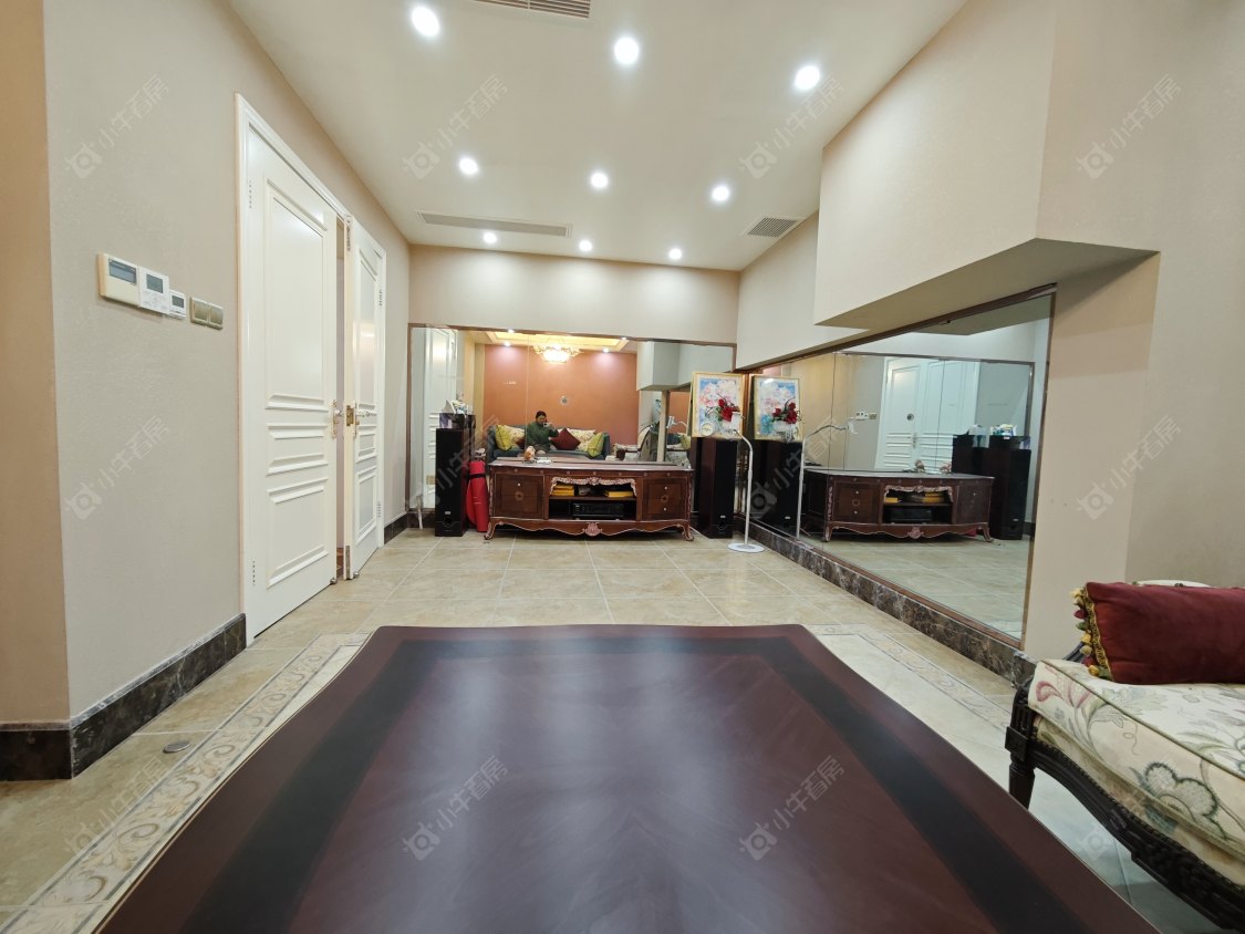 长泰东郊御园别墅区房源 上海长泰东郊御园别墅区在售二手房源_小牛看房