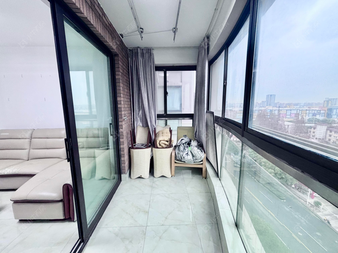 上海荣域飘鹰锦和花园在售二手房源小区图_小牛看房