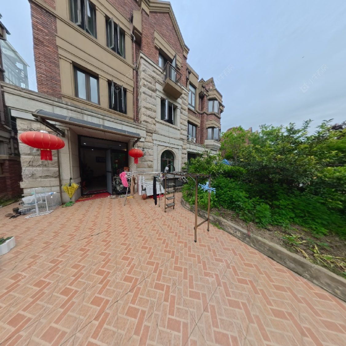 上海万科琥珀郡园别墅区在售二手房源小区图_小牛看房