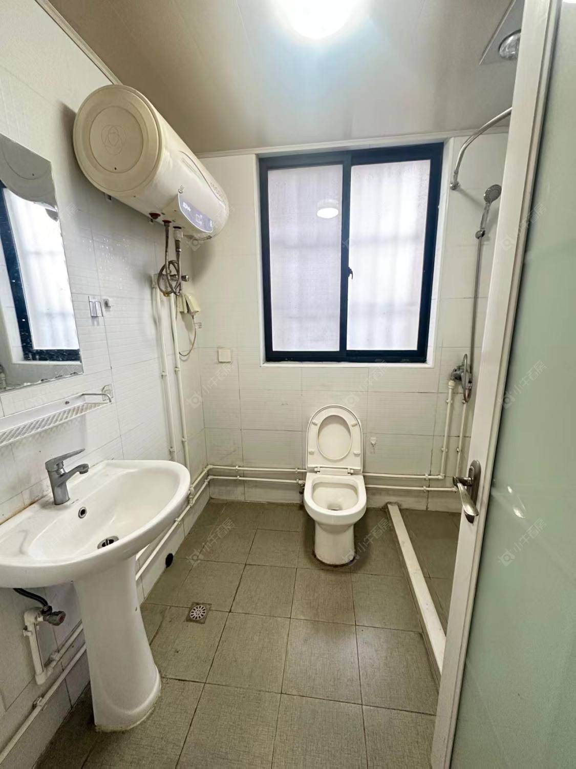 上海美兰湖颐景园在售二手房源小区图_小牛看房