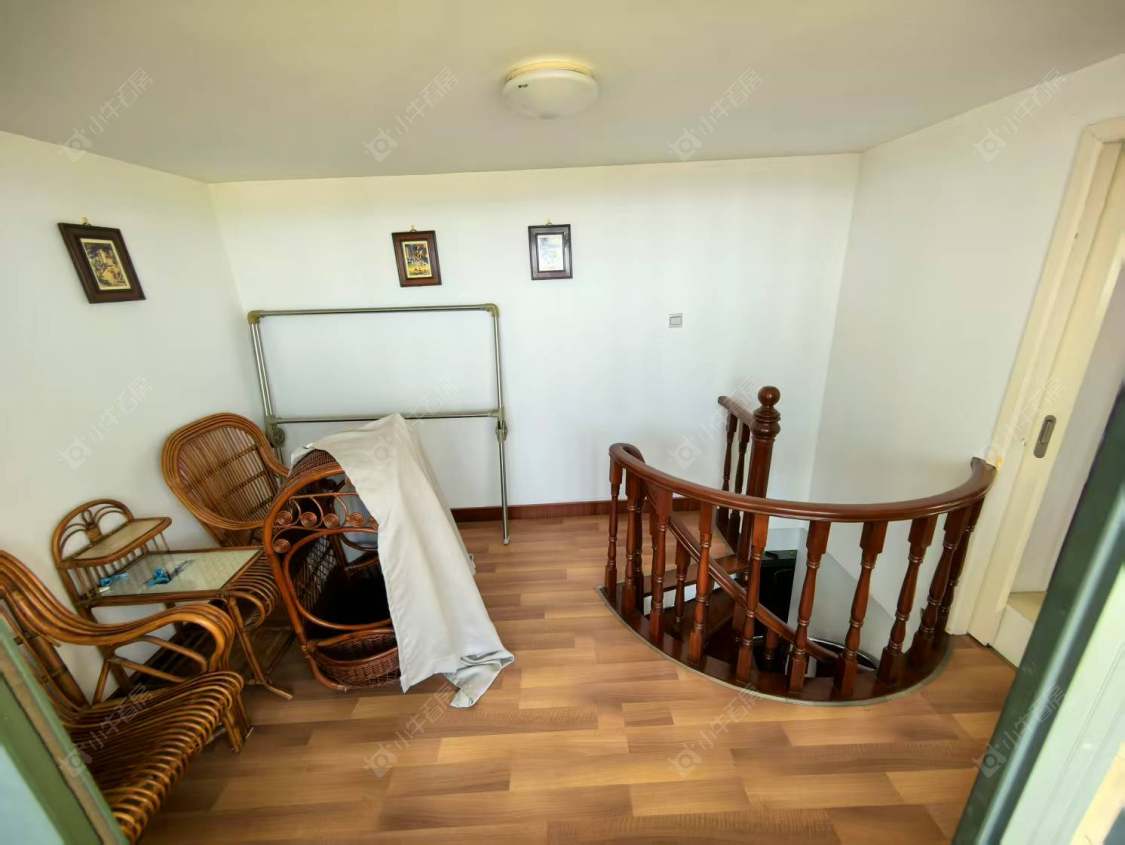 上海幸福小镇明丰绿都在售二手房源小区图_小牛看房