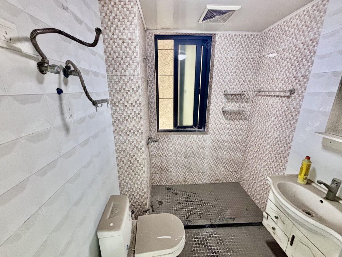 远洋香奈房源小区图 上海远洋香奈在售二手房源小区图_小牛看房