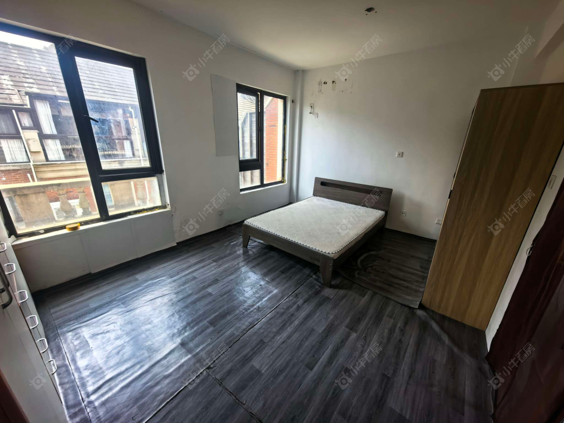 上海绿地海域笙晖别墅区在售二手房源小区图_小牛看房