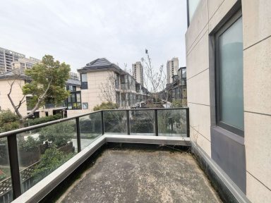 上海雍和府别墅区在售二手房房源图片