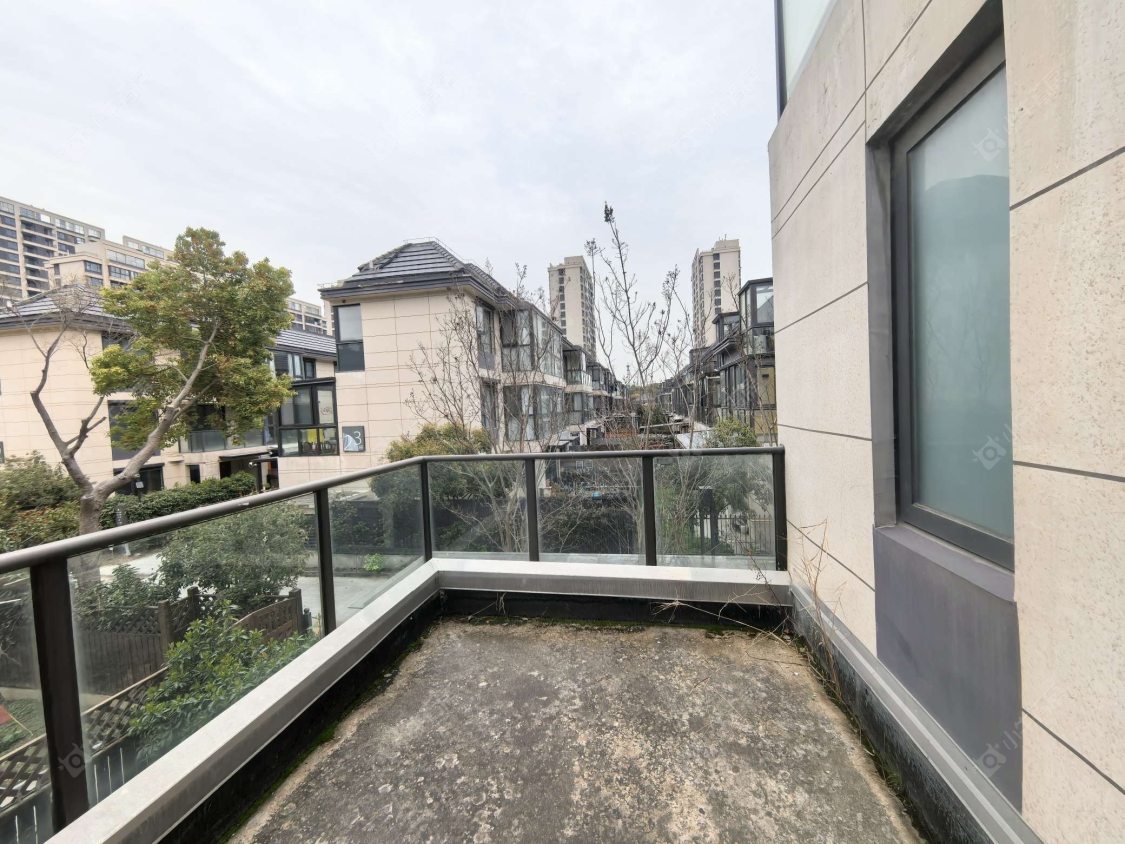 上海雍和府别墅区在售二手房源小区图_小牛看房