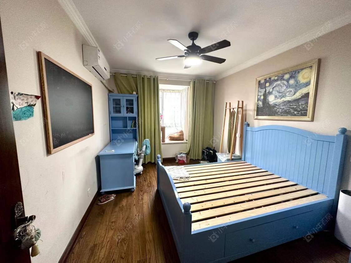 上海美兰湖颐景园在售二手房源小区图_小牛看房