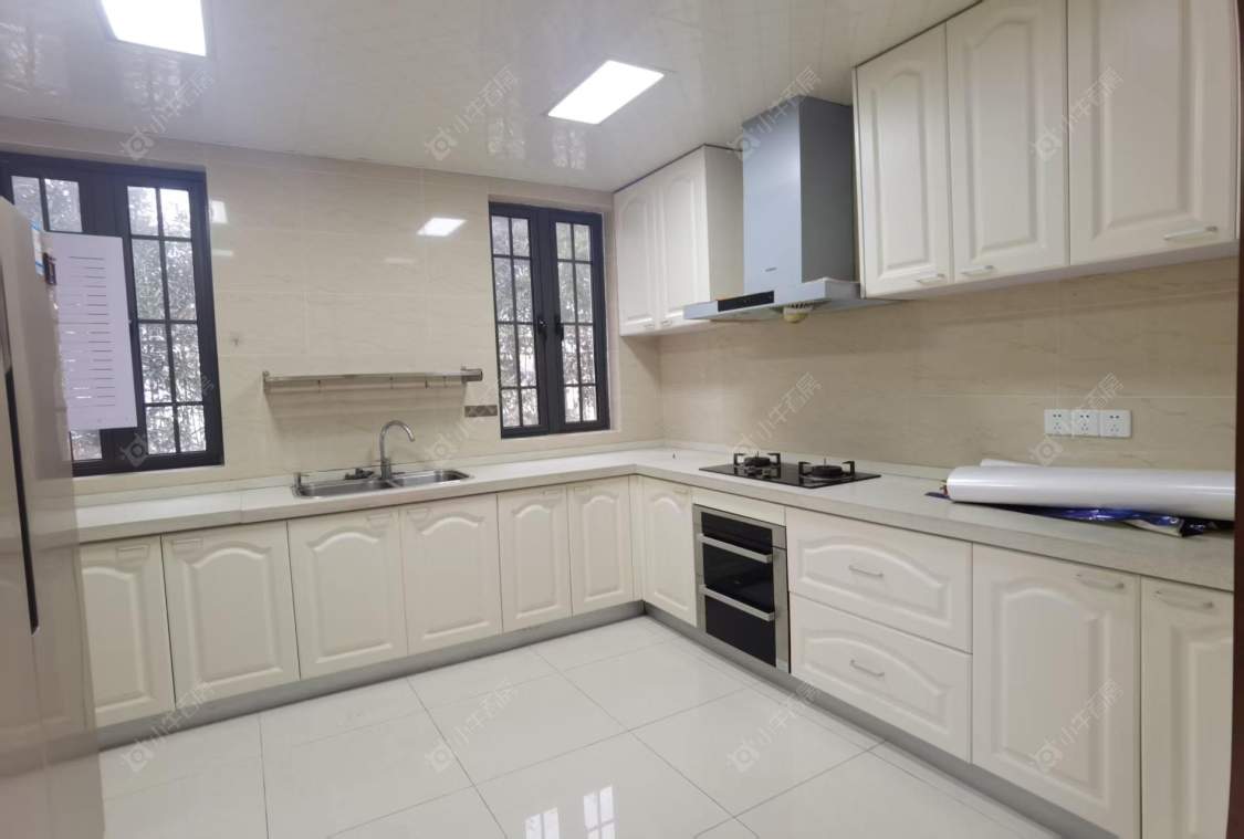 上海爱法奥朗新庄园在售二手房源小区图_小牛看房