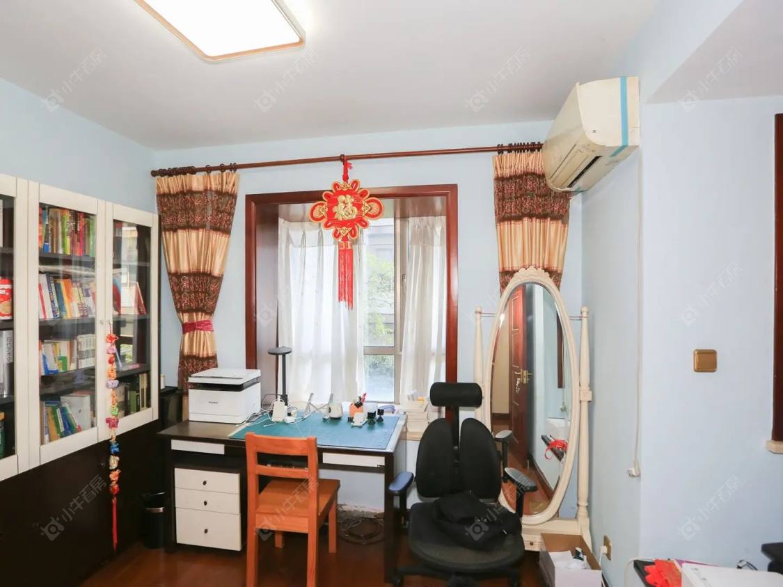 上海新凤城在售二手房源小区图_小牛看房