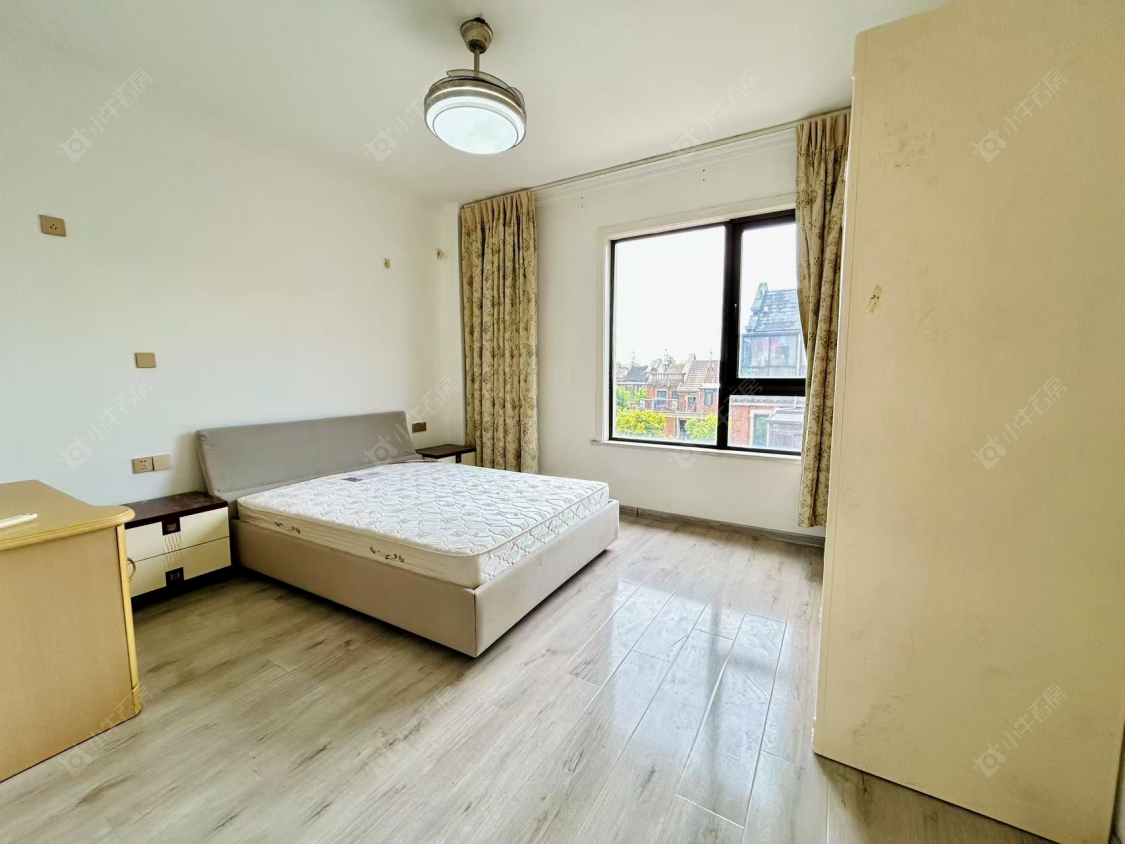 上海绿地海域笙晖在售二手房源小区图_小牛看房