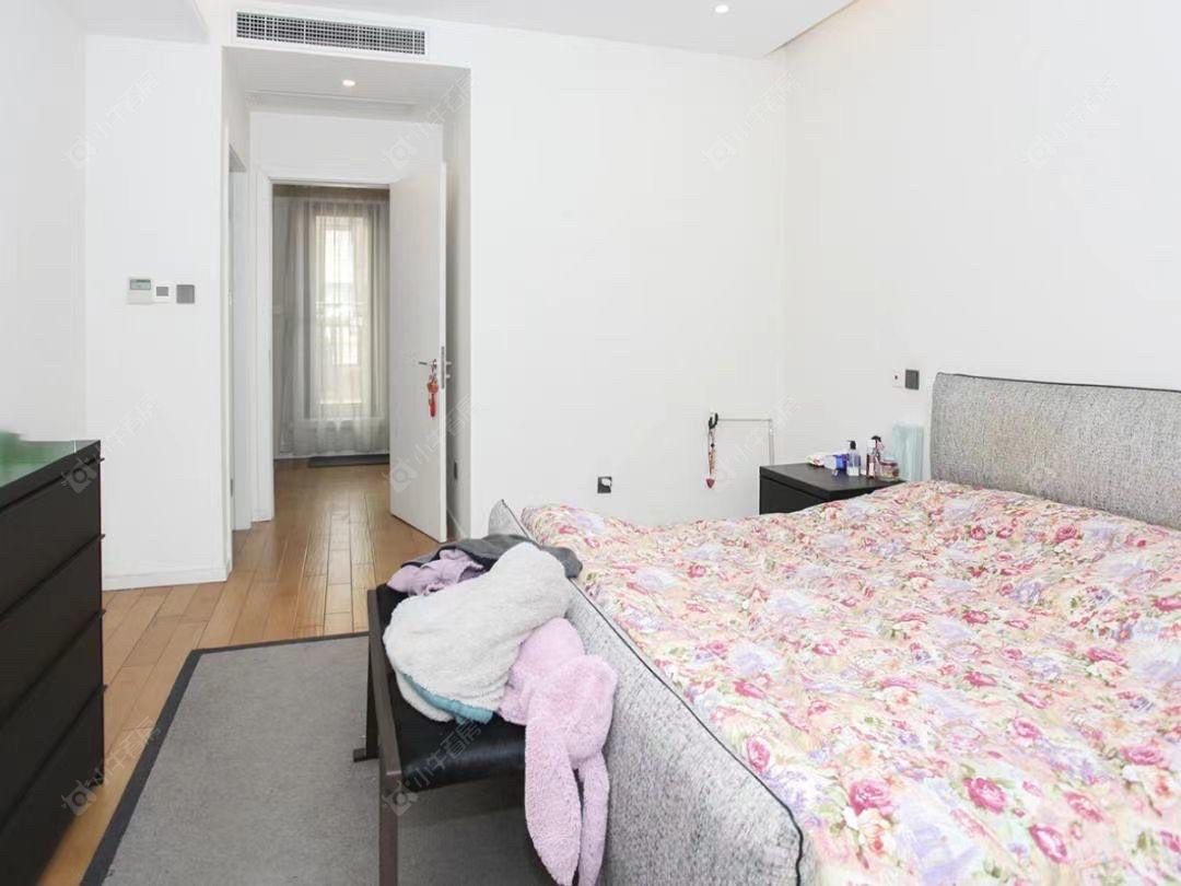 上海万科琥珀郡园别墅区在售二手房源小区图_小牛看房