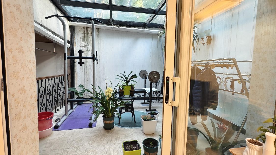 上海万科琥珀臻园别墅区在售二手房源小区图_小牛看房