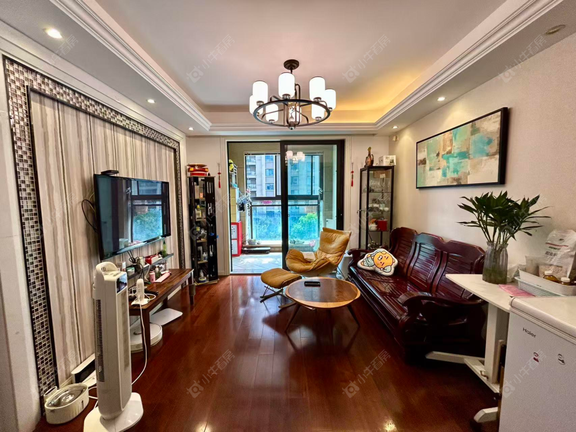 上海绿地海域笙晖在售二手房源小区图_小牛看房