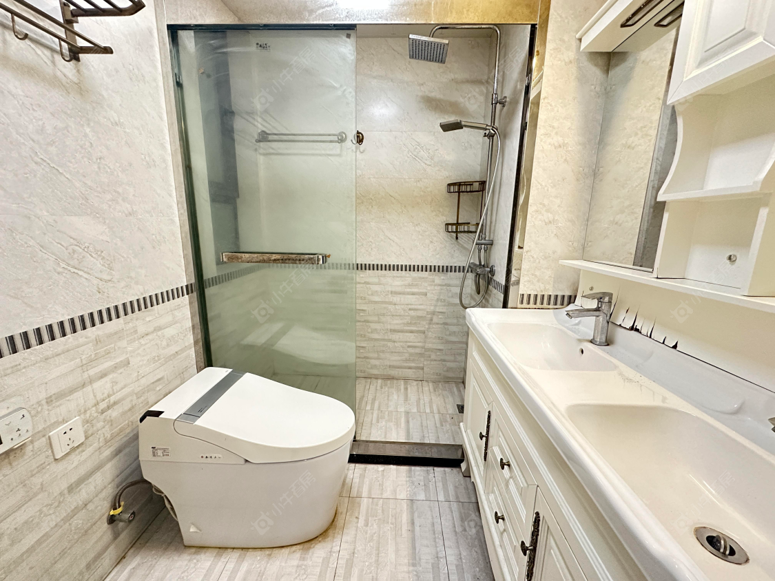 上海顺驰美兰湖在售二手房源小区图_小牛看房