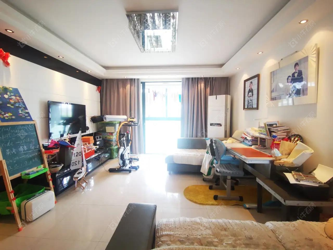 上海美兰湖颐景园在售二手房源小区图_小牛看房