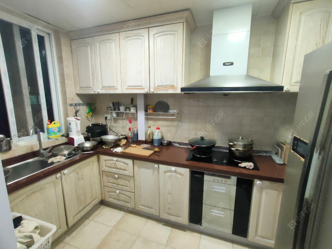 上海怡泰家苑在租房源小区图_小牛看房