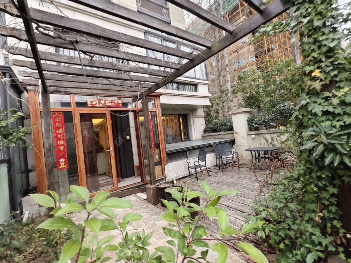 上海万科琥珀臻园别墅区在售二手房源小区图_小牛看房