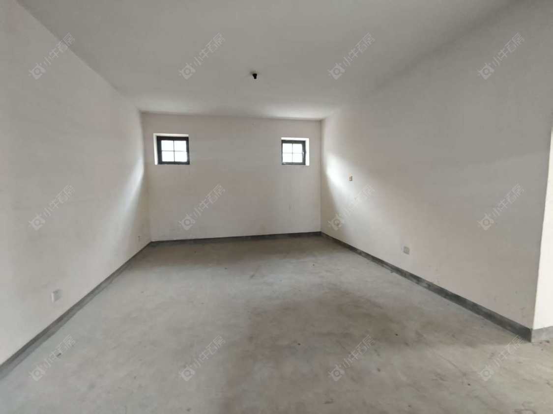 上海爱法奥朗新庄园在售二手房源小区图_小牛看房