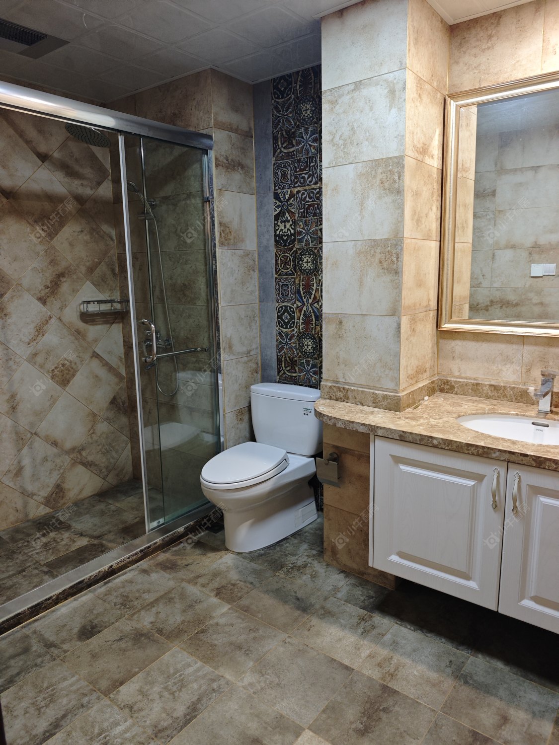 上海绿地观邸238弄在售二手房源小区图_小牛看房