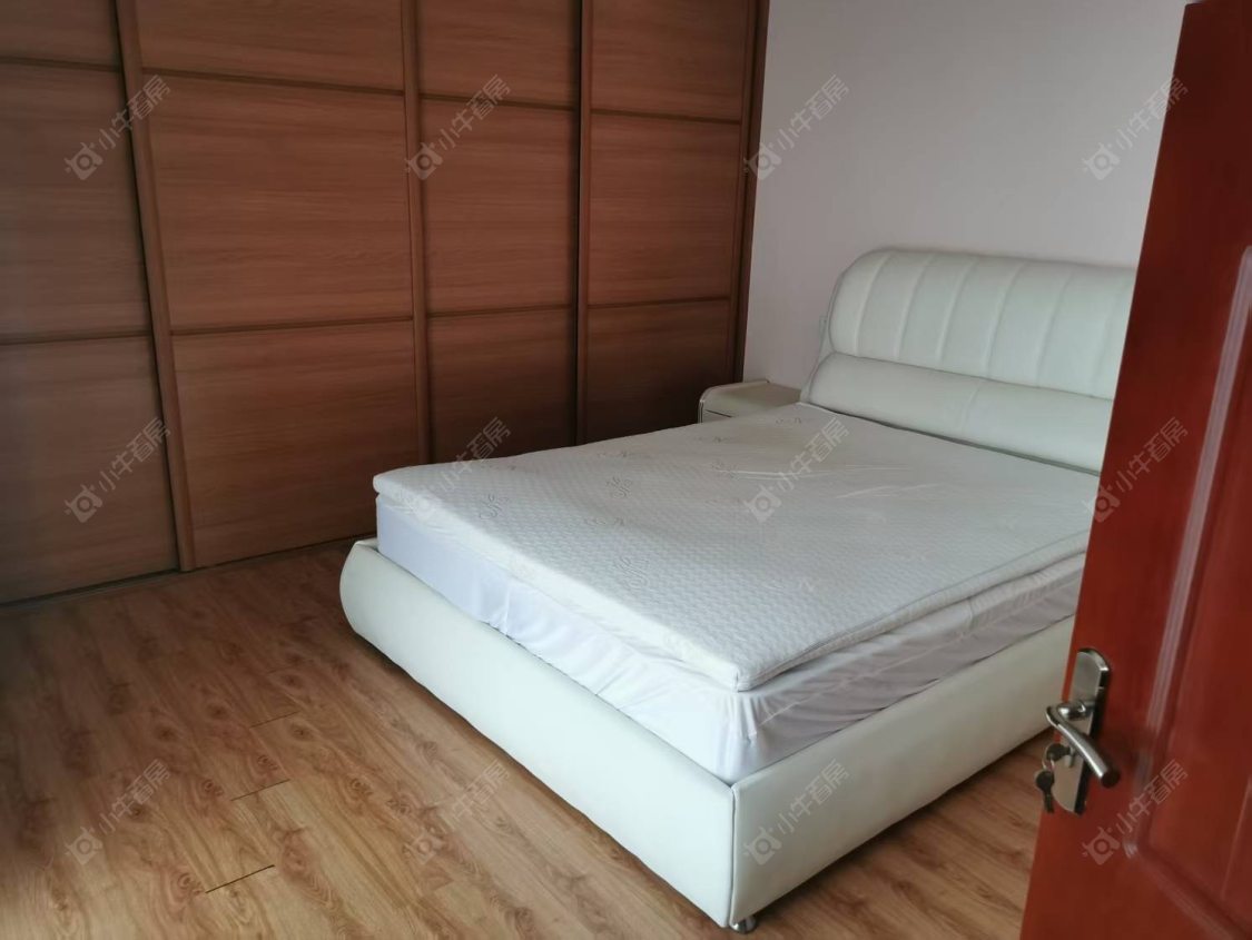 上海绿地海域笙晖在租房源小区图_小牛看房