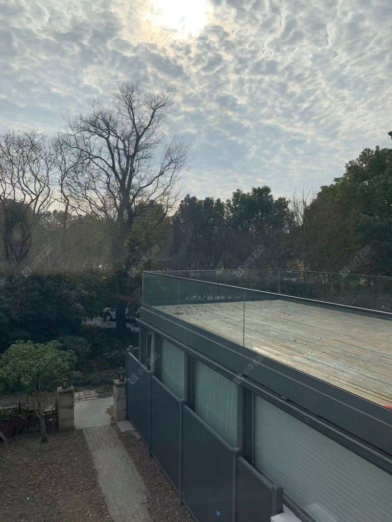 上海世茂纳米魔幻城在售二手房源室内图_小牛看房