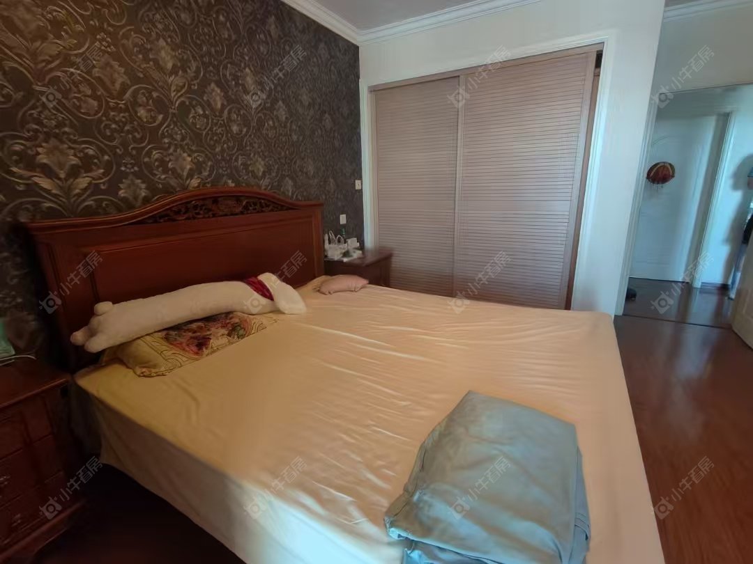 上海逸翠公馆在售二手房源小区图_小牛看房