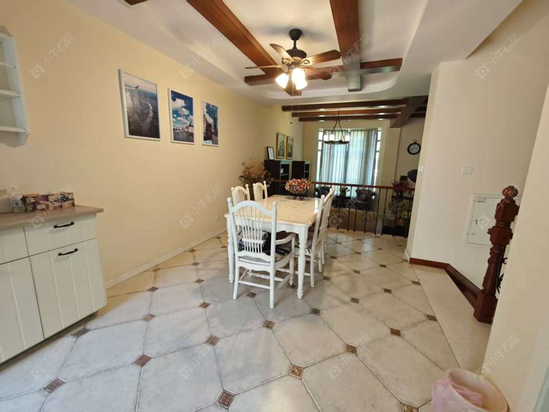 上海长泰东郊御园别墅区在租房源小区图_小牛看房