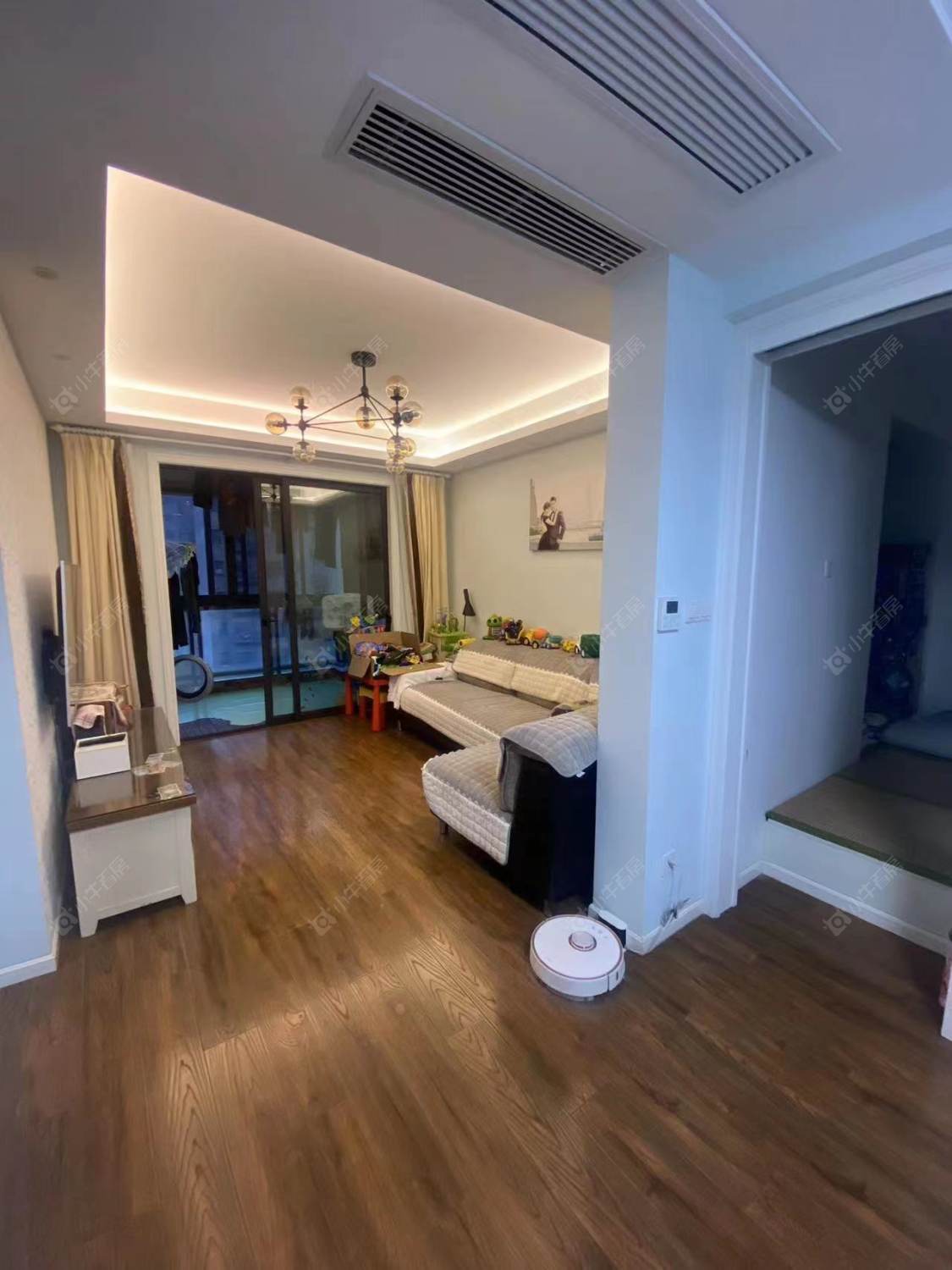 上海万业紫辰苑在售二手房源小区图_小牛看房