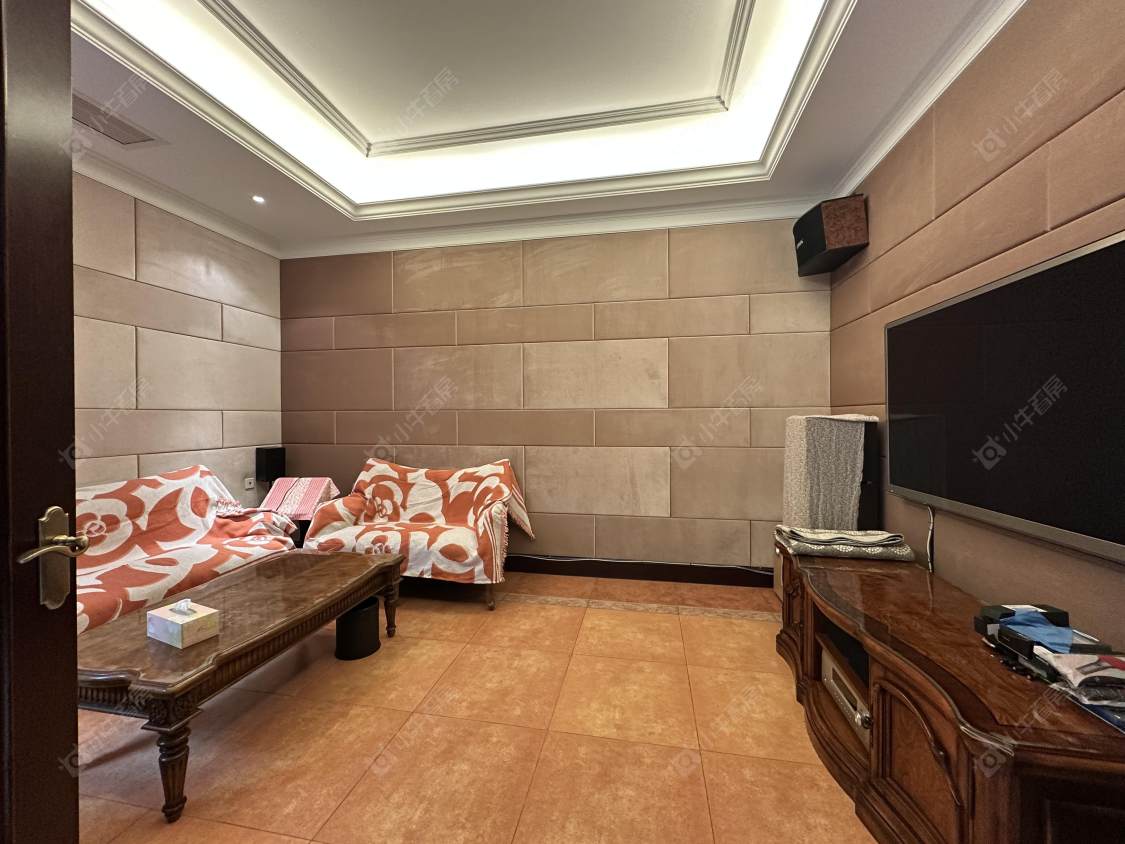 上海美兰湖花园别墅区在售二手房源小区图_小牛看房