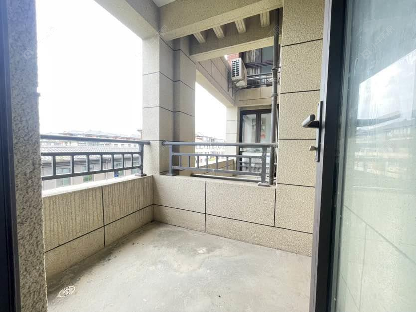 上海海上湾闻涧在售二手房源小区图_小牛看房