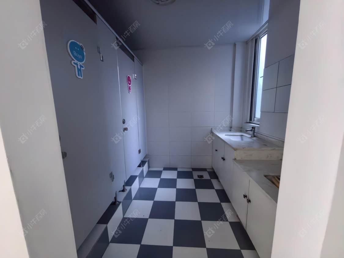 上海信达郡庭别墅区在售二手房源小区图_小牛看房