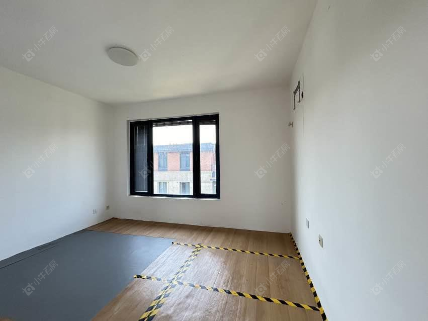 上海海上湾鹭居别墅区在售二手房源小区图_小牛看房