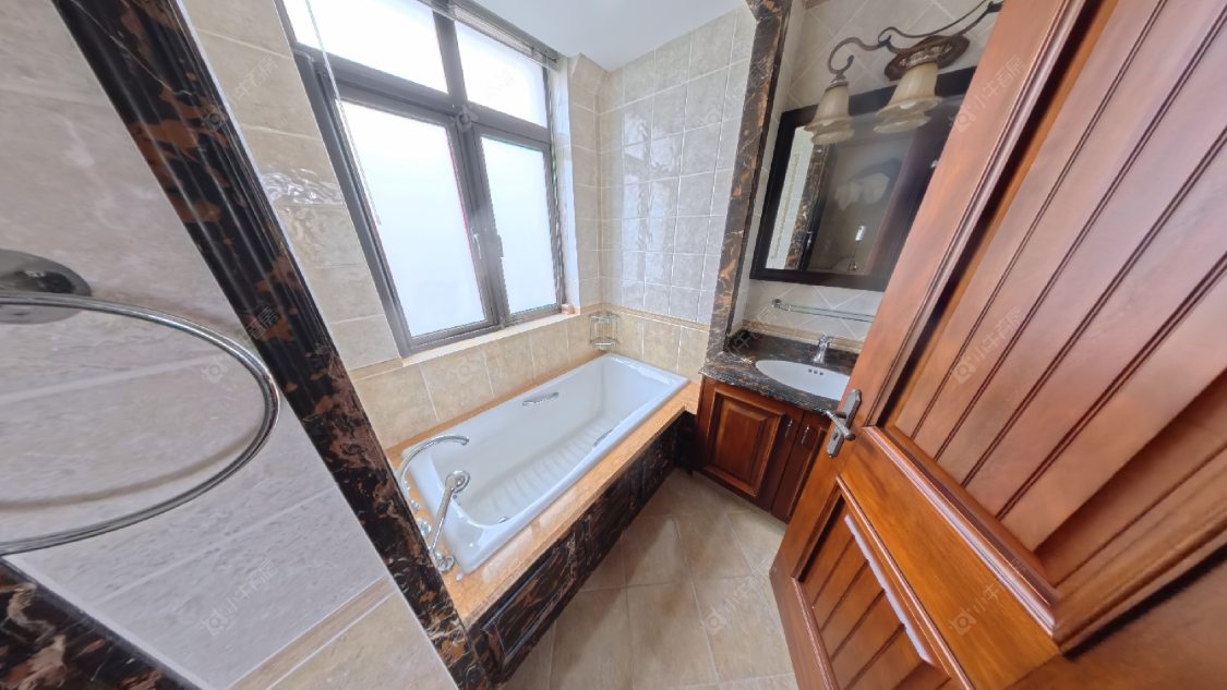 上海长泰东郊御园别墅区在售二手房源小区图_小牛看房