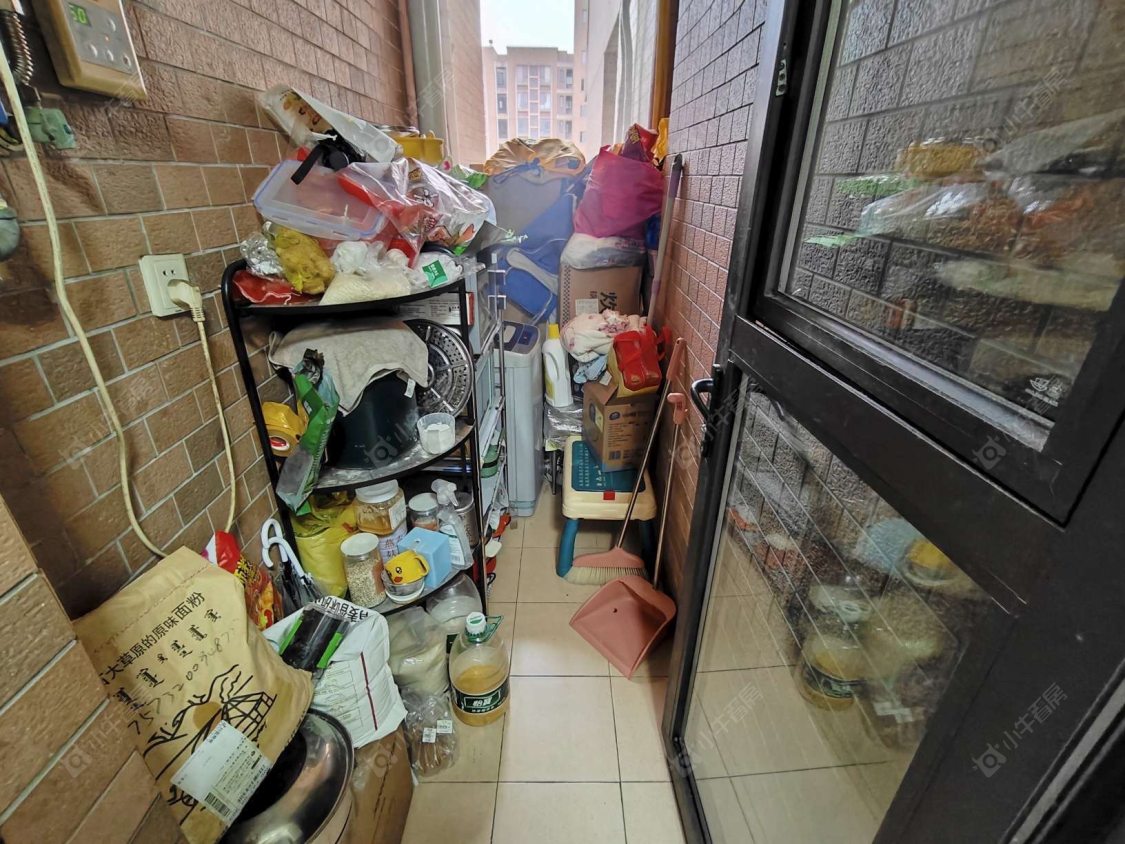 万业紫辰苑房源小区图 上海万业紫辰苑在售二手房源小区图_小牛看房