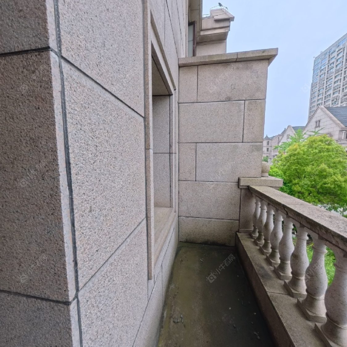 上海璟储新和湾别墅区在售二手房源小区图_小牛看房