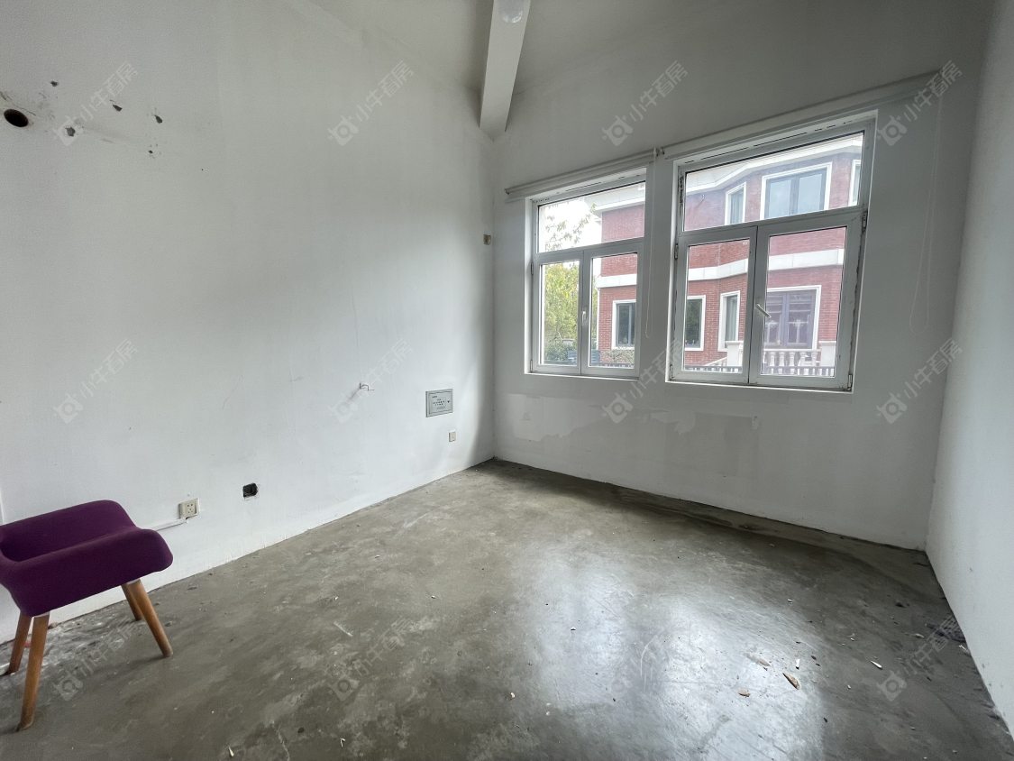 上海美兰湖别墅在售二手房源小区图_小牛看房