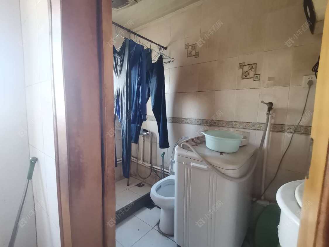 上海由由四村在售二手房源小区图_小牛看房