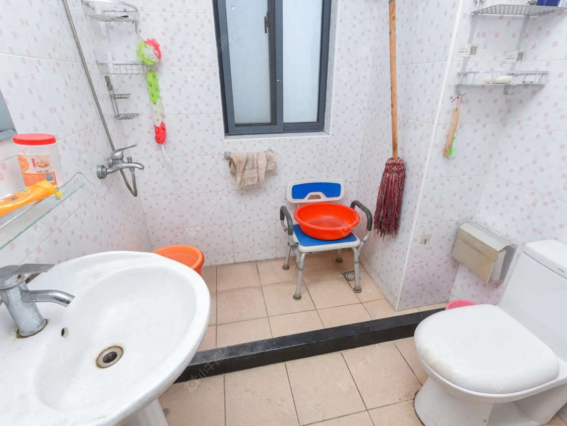 上海宝沁苑在售二手房源小区图_小牛看房