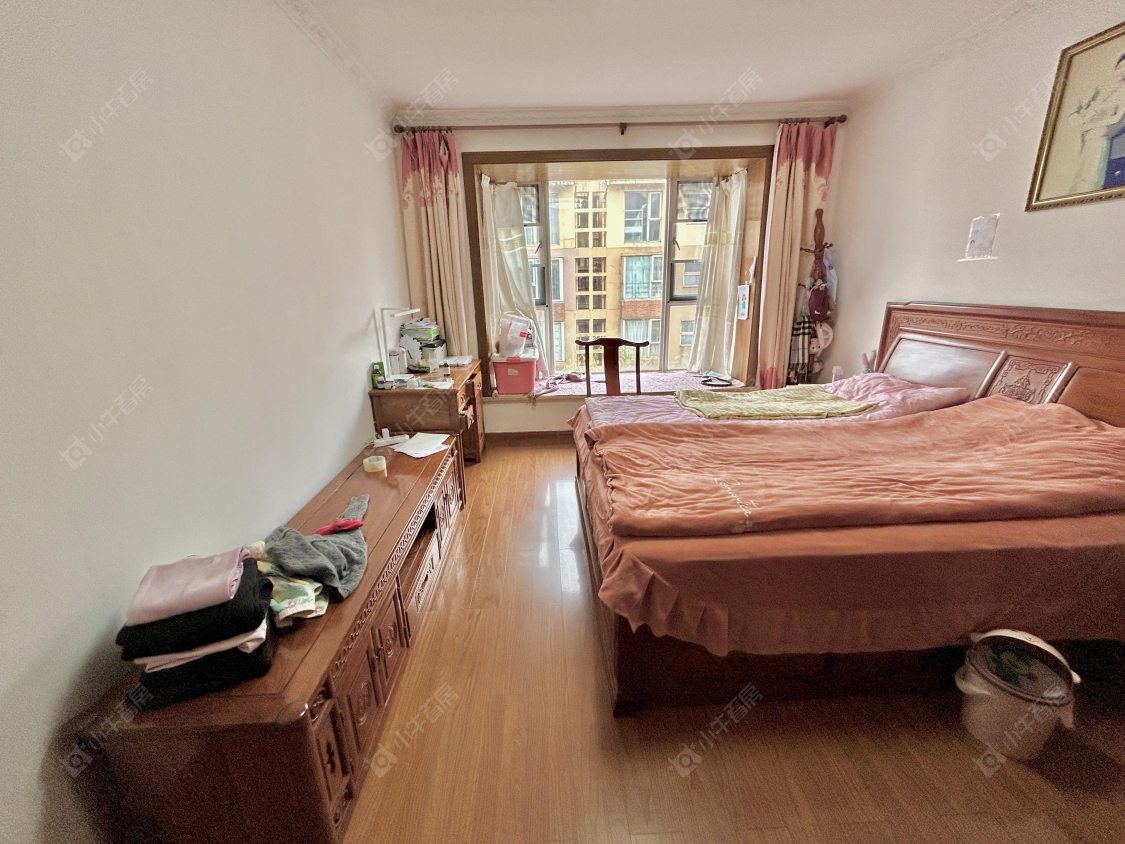 上海万科四季花城1166弄在售二手房源小区图_小牛看房