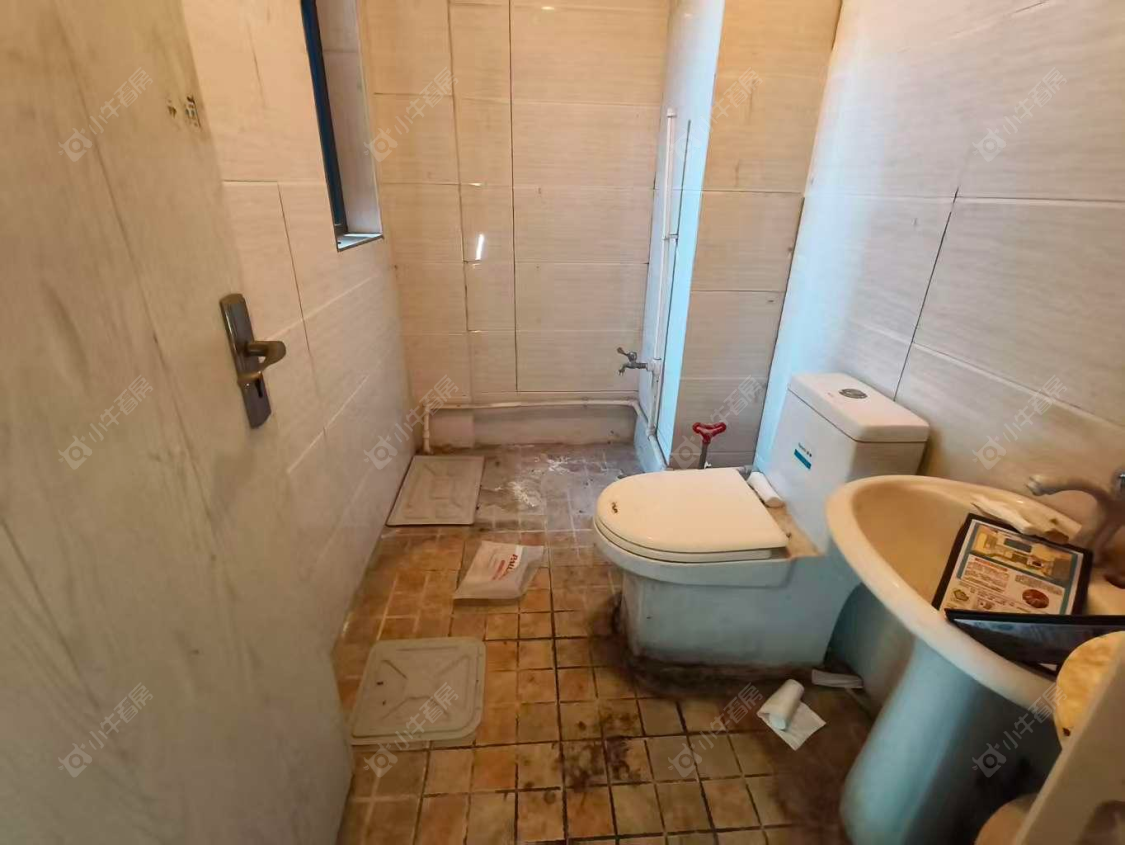 上海美兰湖岭域在售二手房源小区图_小牛看房