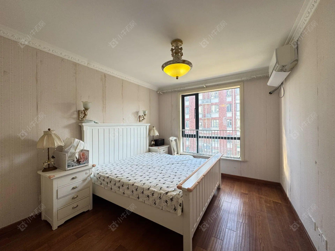 上海顺驰美兰湖在售二手房源小区图_小牛看房