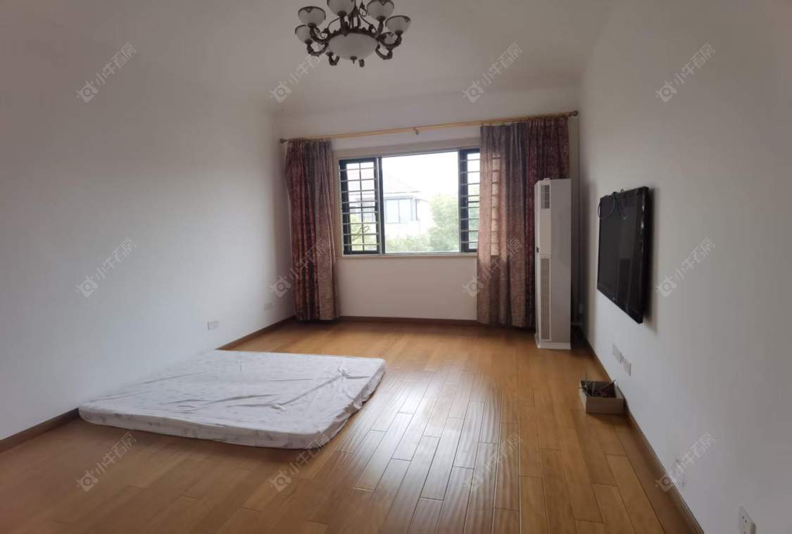 上海爱法奥朗新庄园在售二手房源小区图_小牛看房