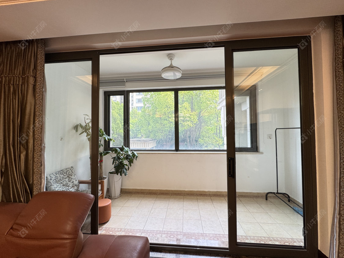 上海保利星海屿筑南区在售二手房源小区图_小牛看房