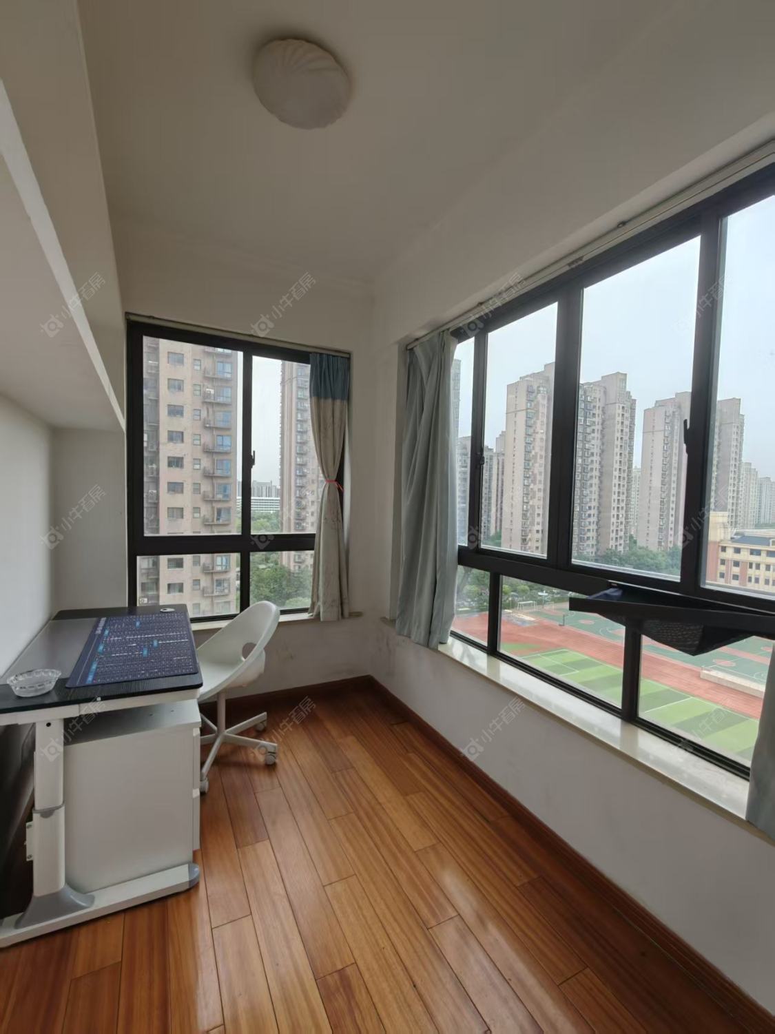 上海万业紫辰苑在售二手房源小区图_小牛看房