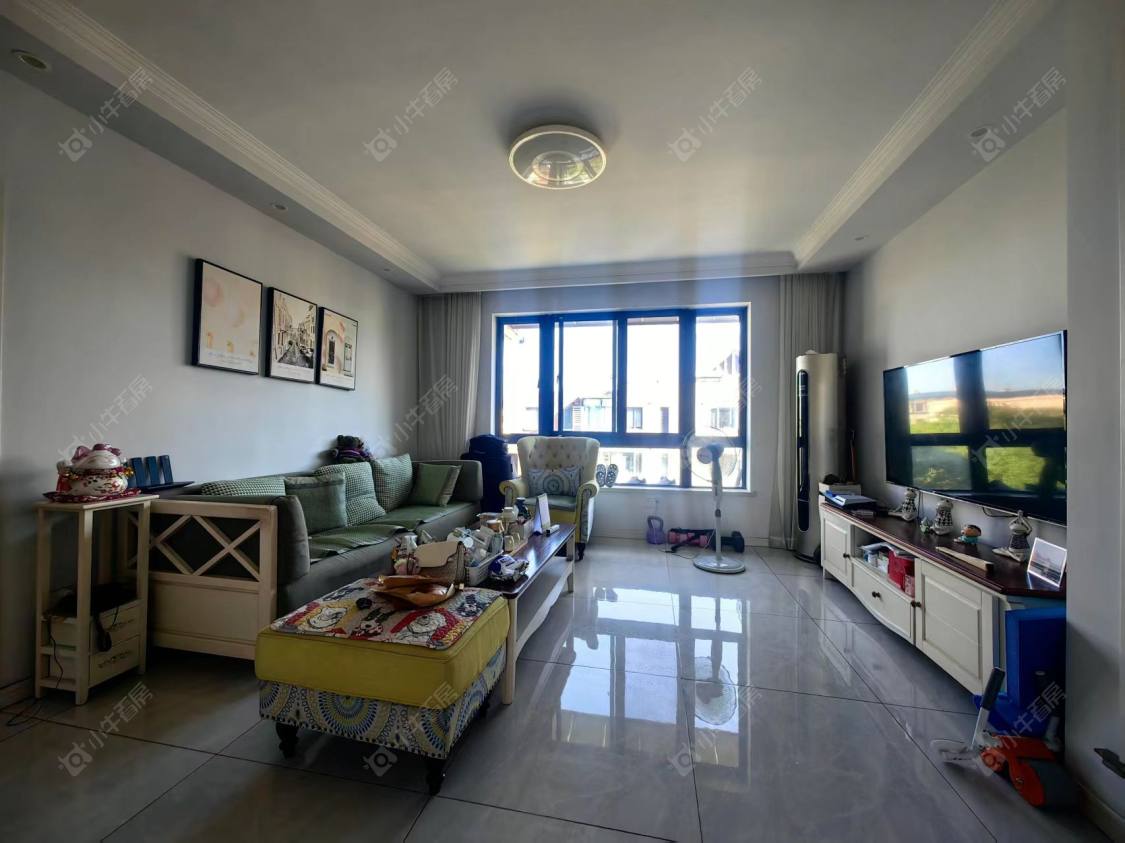 上海顺驰美兰湖在售二手房源小区图_小牛看房