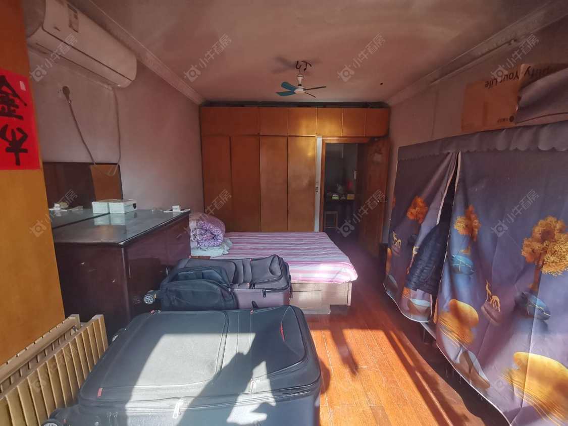 上海由由四村在售二手房源小区图_小牛看房