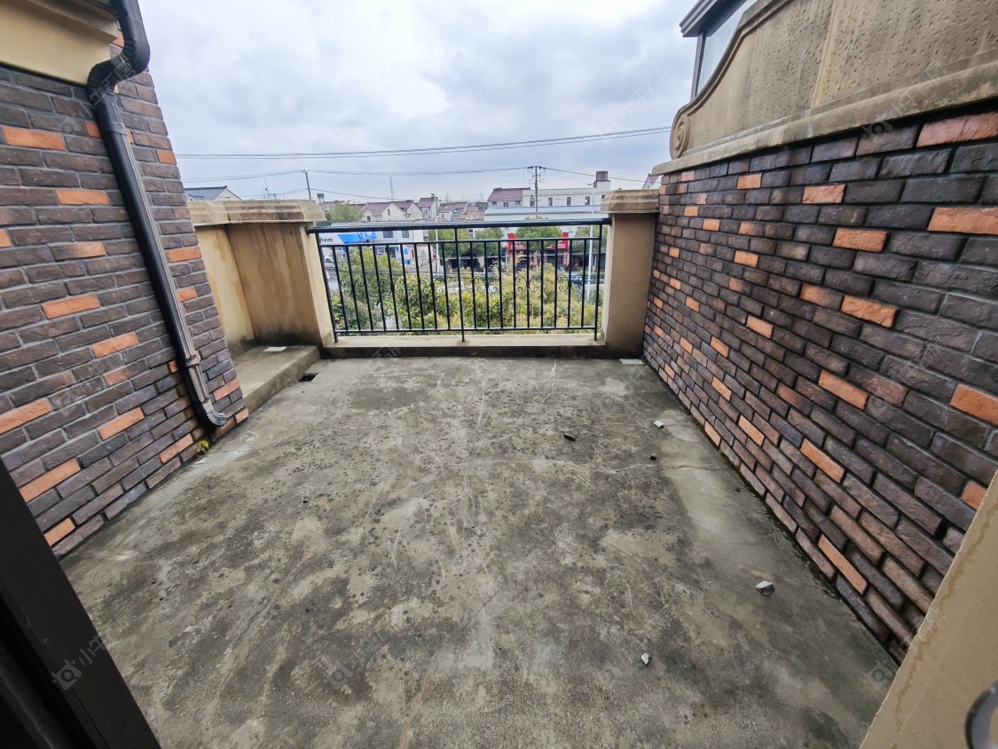 上海长泰东郊御园别墅区在租房源小区图_小牛看房