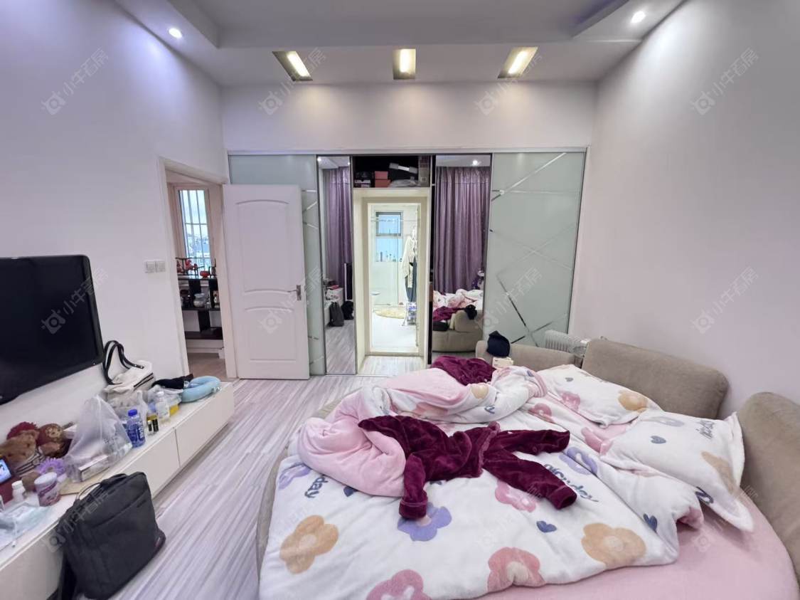 上海现代华庭二期在售二手房源小区图_小牛看房