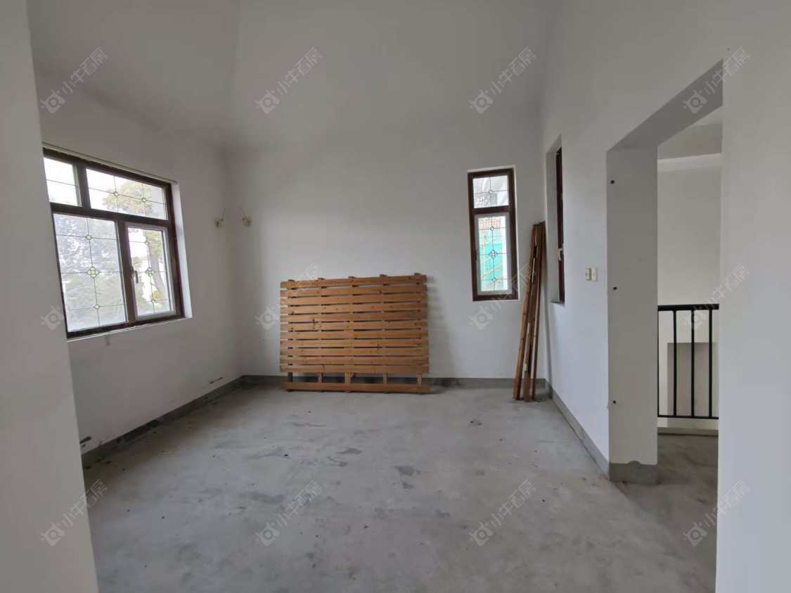 上海爱法奥朗新庄园在售二手房源小区图_小牛看房