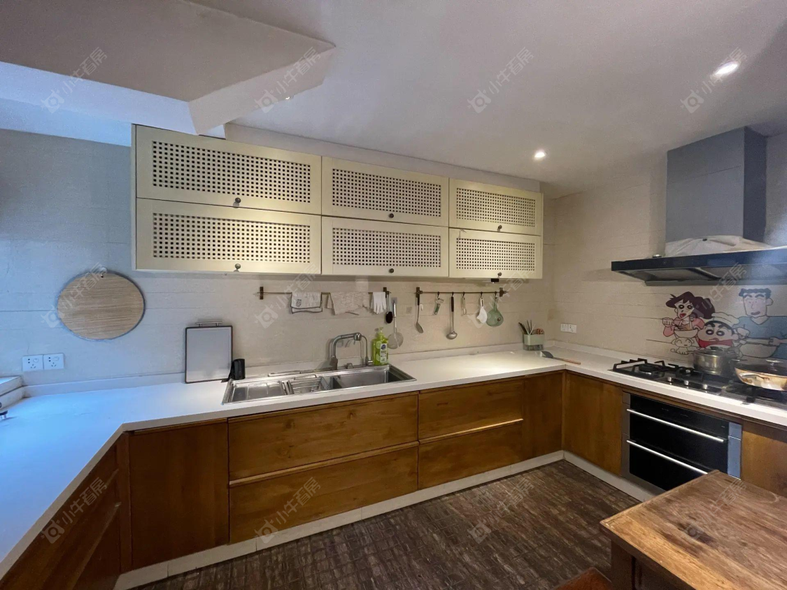 上海美兰湖岭域在售二手房源小区图_小牛看房