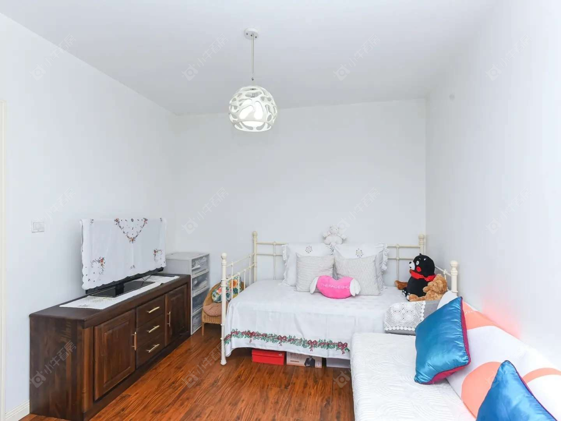 上海保利叶上海二期在售二手房源小区图_小牛看房